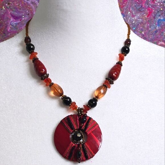 NWOT! Beaded Necklace - Picture 1 of 10